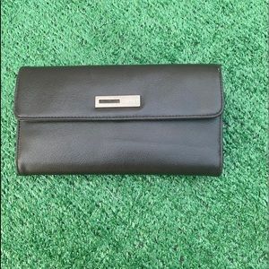 Espirt wallet with check book